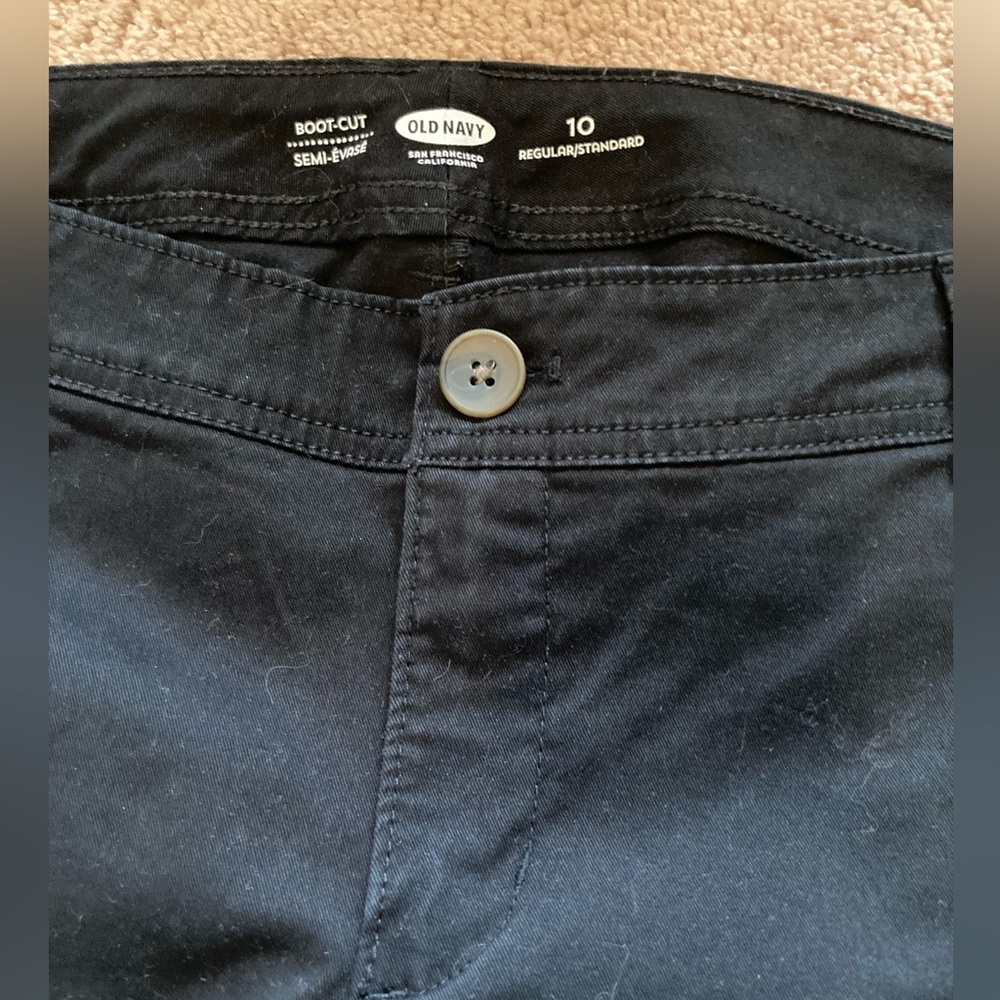 Black Boot Cut Old Navy Chino Pants - Perfect Work Pants 🖤🖤 - Picture 2 of 8